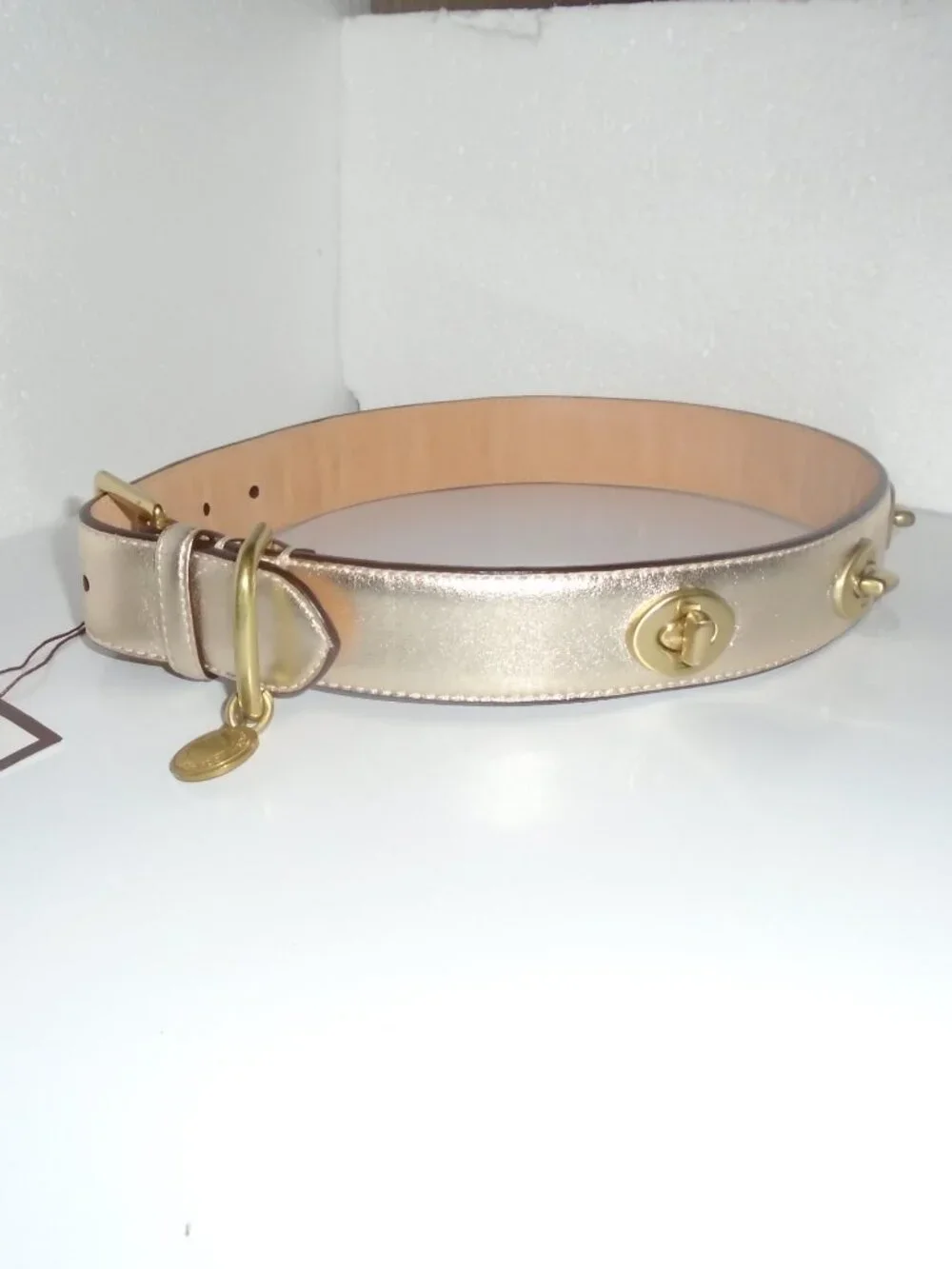 NEW VINTAGE Y2K COACH GOLD LEATHER BRASS TURNLOCK PET DOG COLLAR 60095 SIZE XL